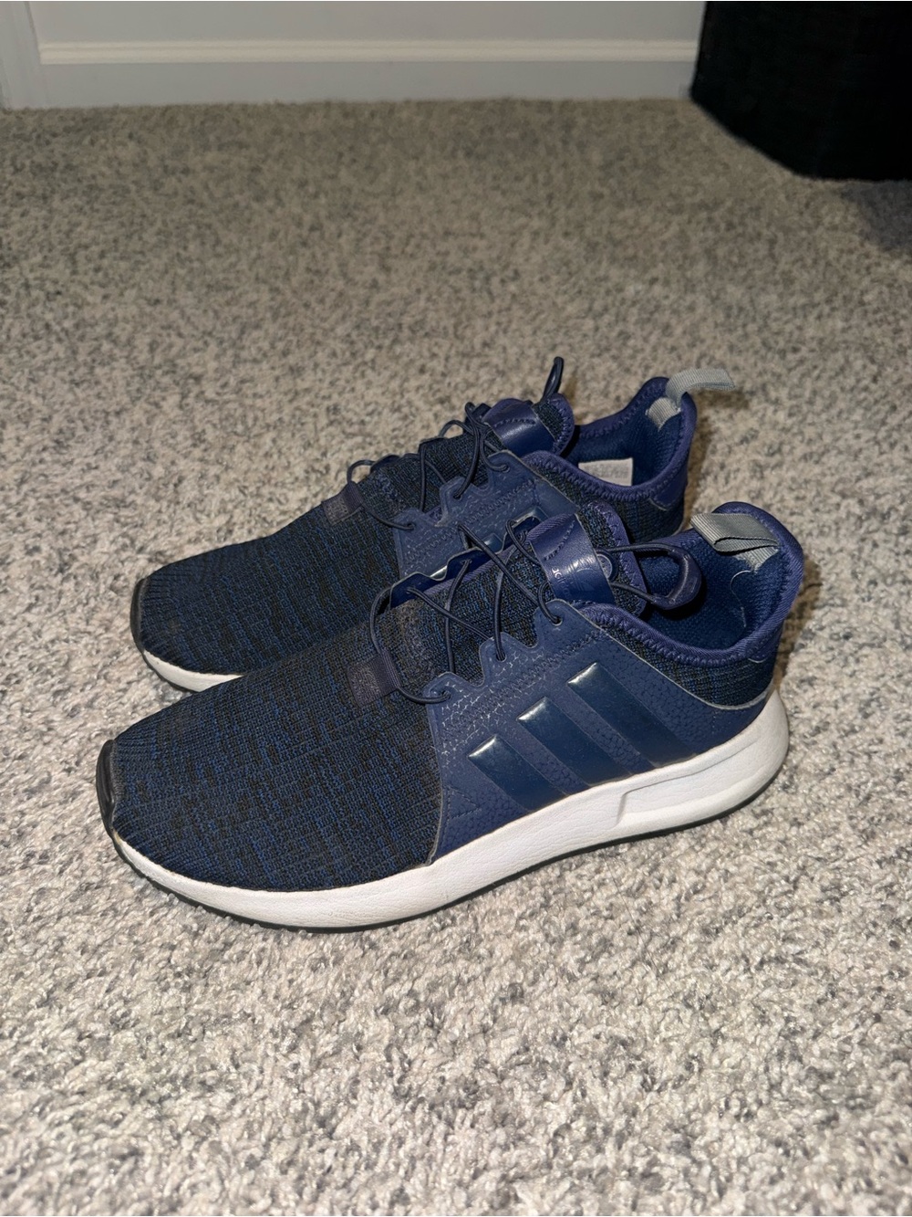 Navy Athletic Running Shoes - Lightweight Comfort